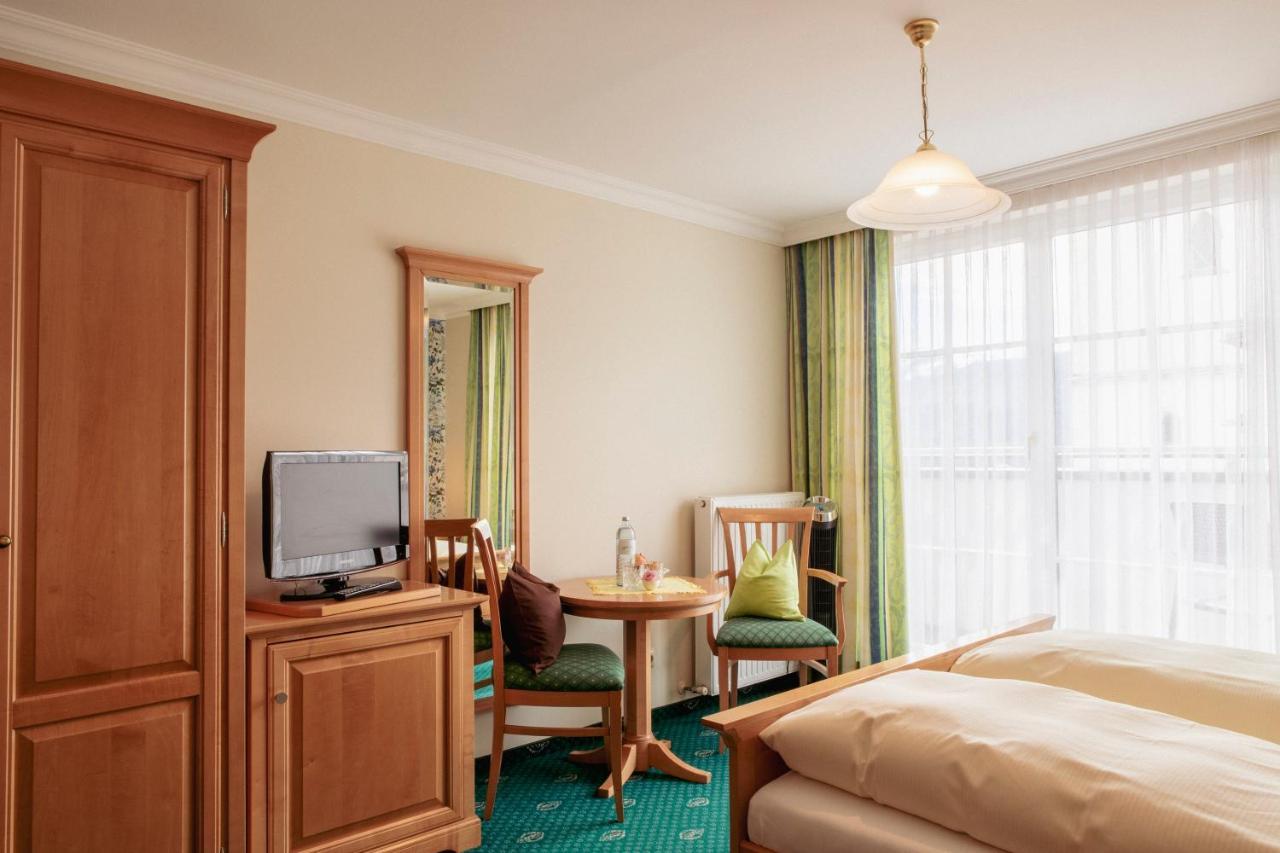 Hotel Weisser Baer Saint Wolfgang Esterno foto