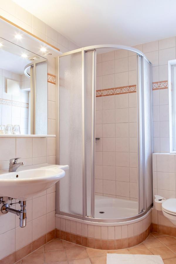 Hotel Weisser Baer Saint Wolfgang Esterno foto