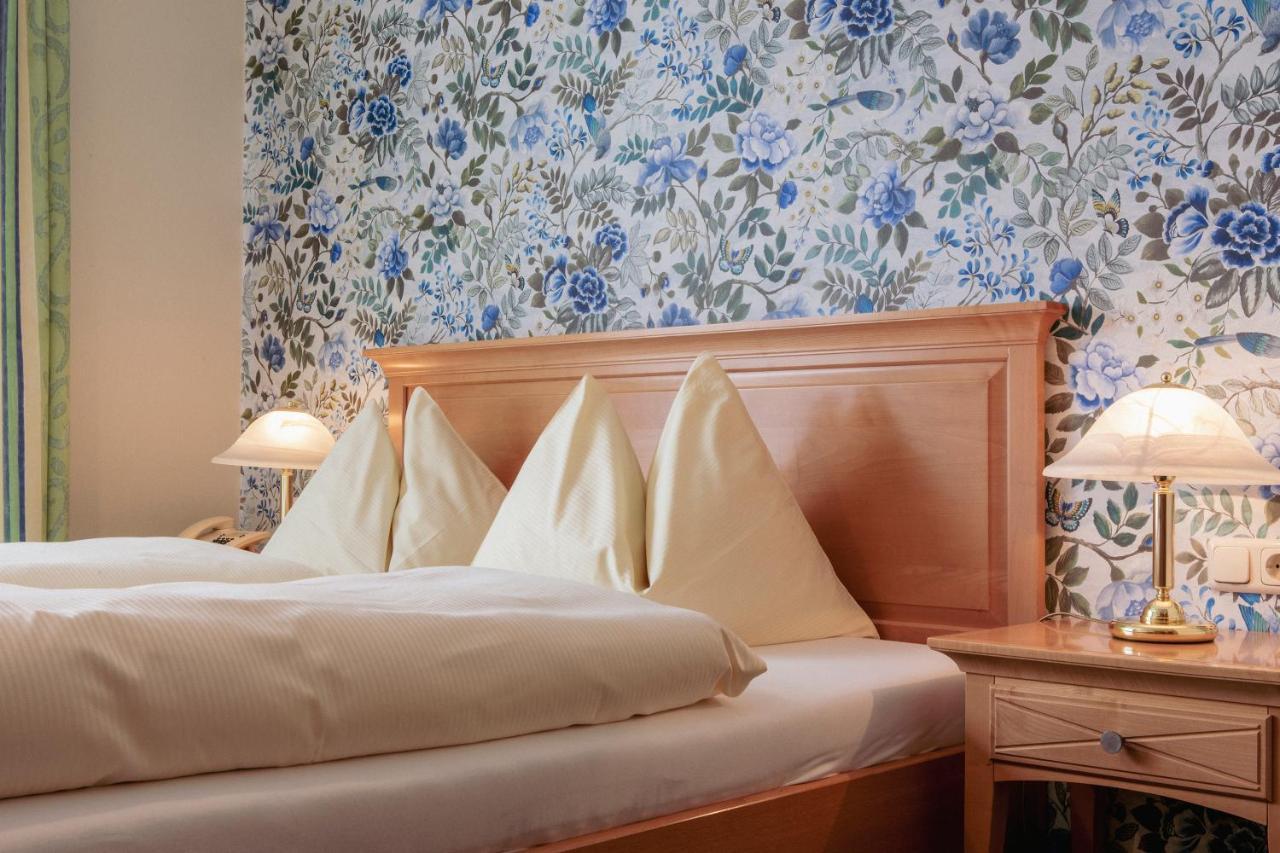Hotel Weisser Baer Saint Wolfgang Esterno foto